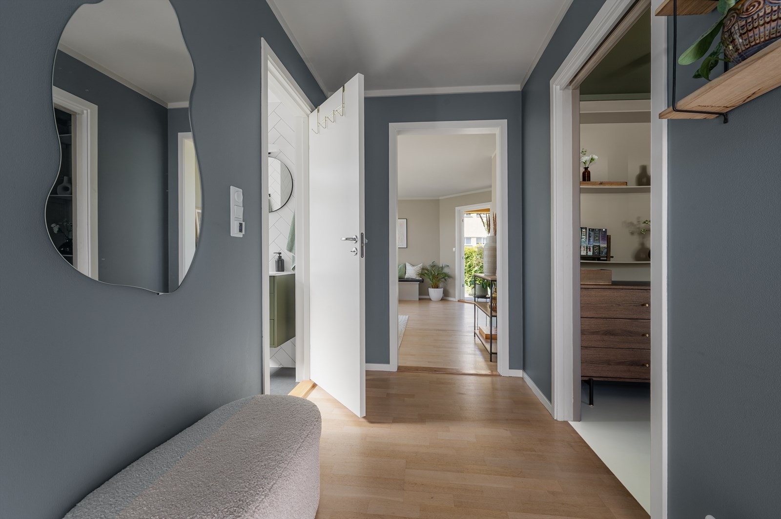 Lys og innbydende entré Galleribilde