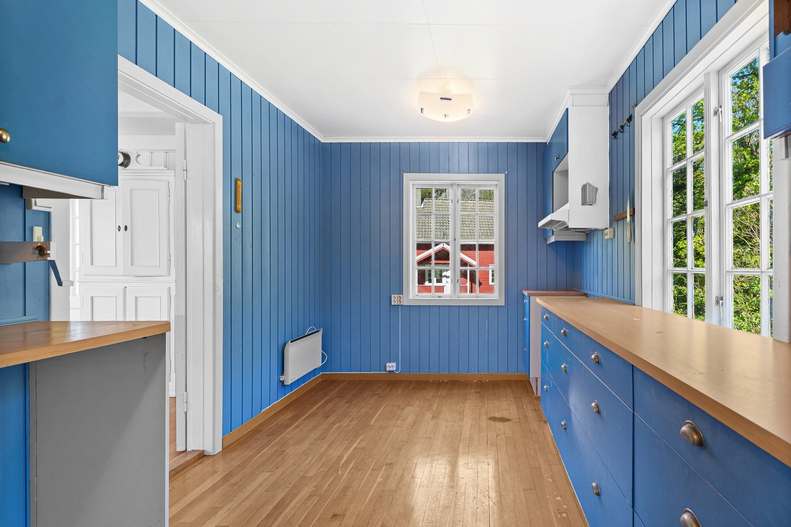 Kjøkken med maritim stil. Galleribilde
