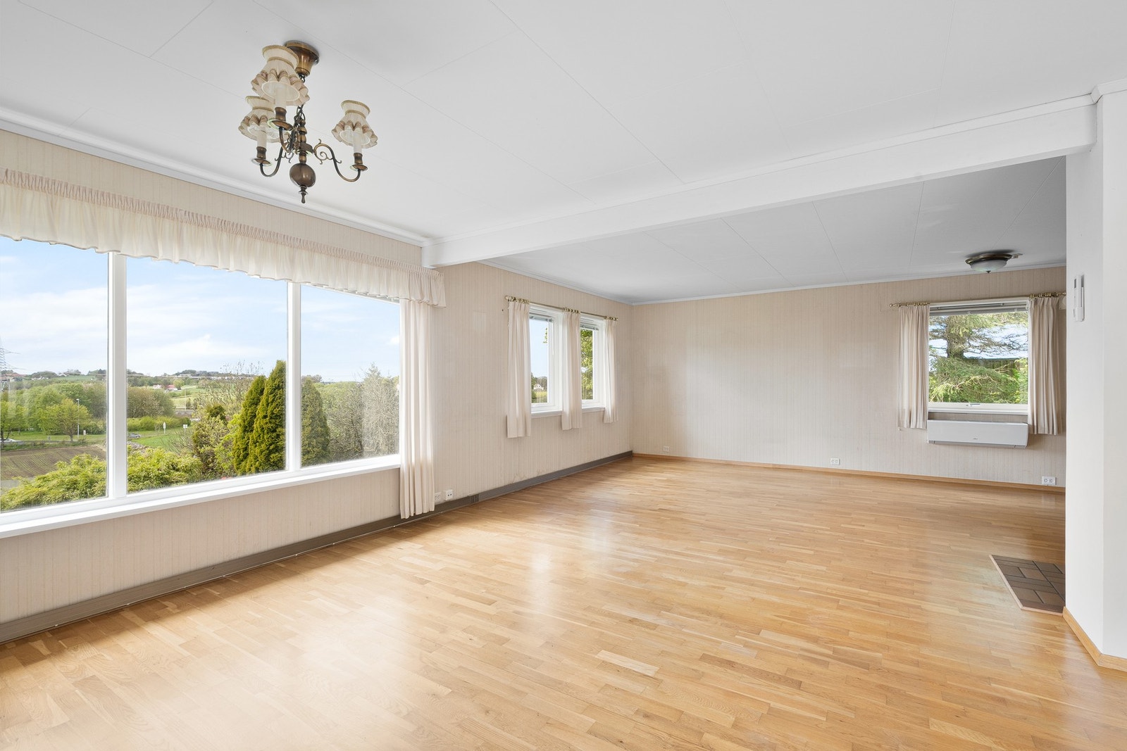 Stue 1. etg. Galleribilde