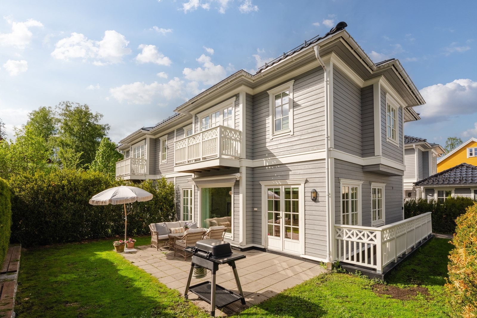 Velkommen til Jegerveien 20D - En innholdsrik familiebolig med flott standard, hybel og to garasjeplasser med direkte adkomst | Foto: Paul-Dan Dragoman Galleribilde