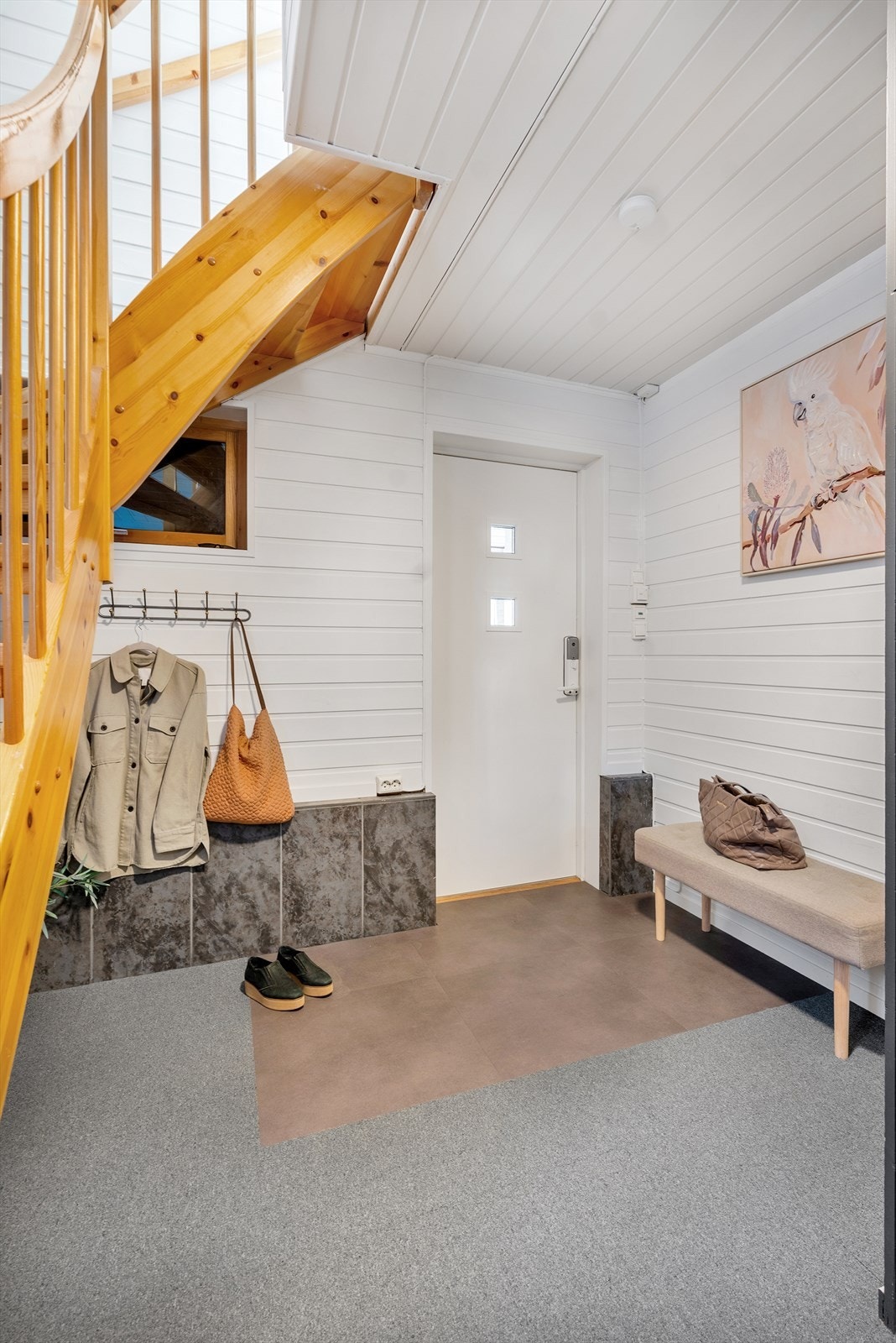 Flislagt entré med gulvvarme. Galleribilde