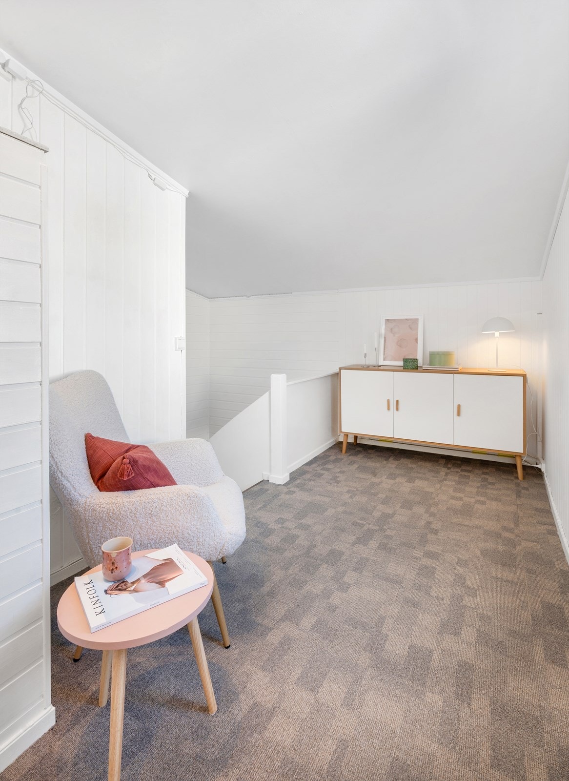 Loftsgang med mulighet for møblering. Galleribilde