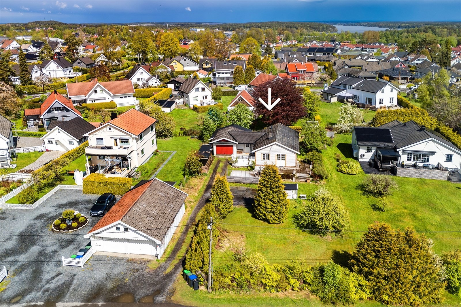 Velkommen til Ungdomsveien 12 formidlet av Nordvik v/Frode Larsen! Foto: Marie Waagan. Galleribilde