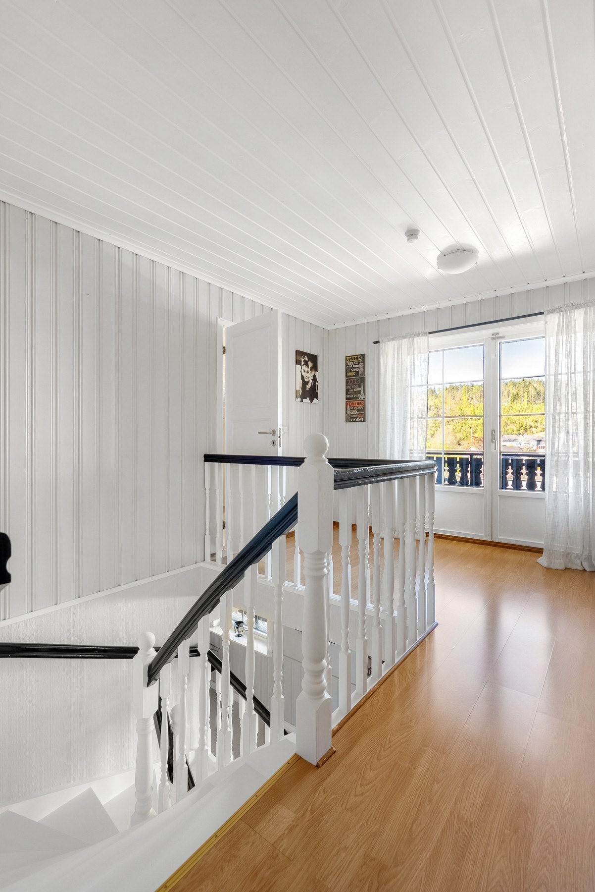 Bli med opp i 2.etasje Galleribilde