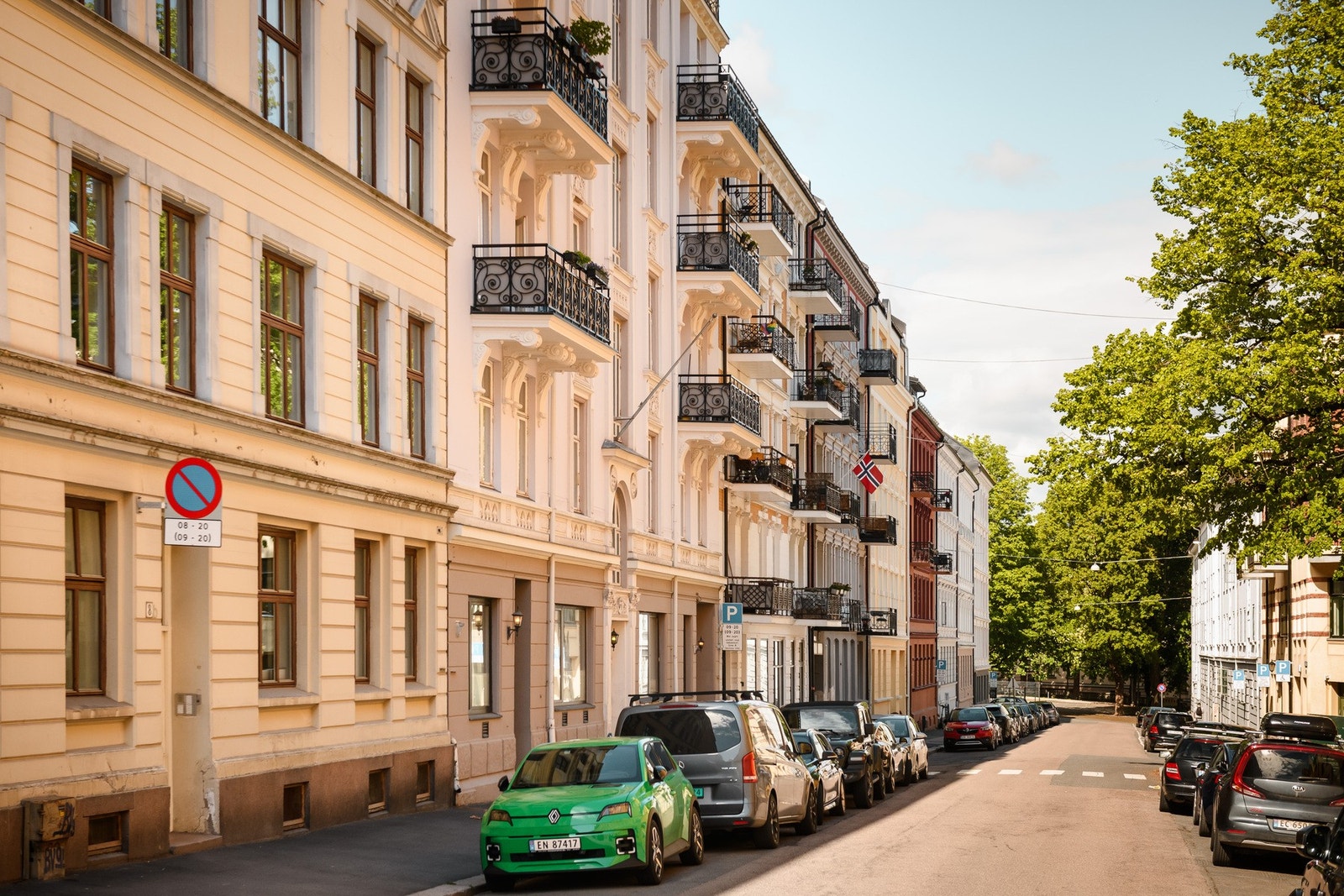 Beliggenheten er sentral på St. Hanshaugen, men samtidig stille og tilbaketrukket i en rolig gate. Galleribilde