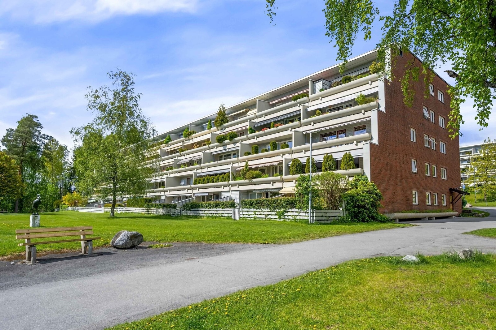 Velkommen til Paal Bergs vei 58 - Presentert av Kenneth Eckmann v/EIE eiendomsmegling Sandvika.
Foto: Juliane Jensen v/Studio Juliane. Galleribilde