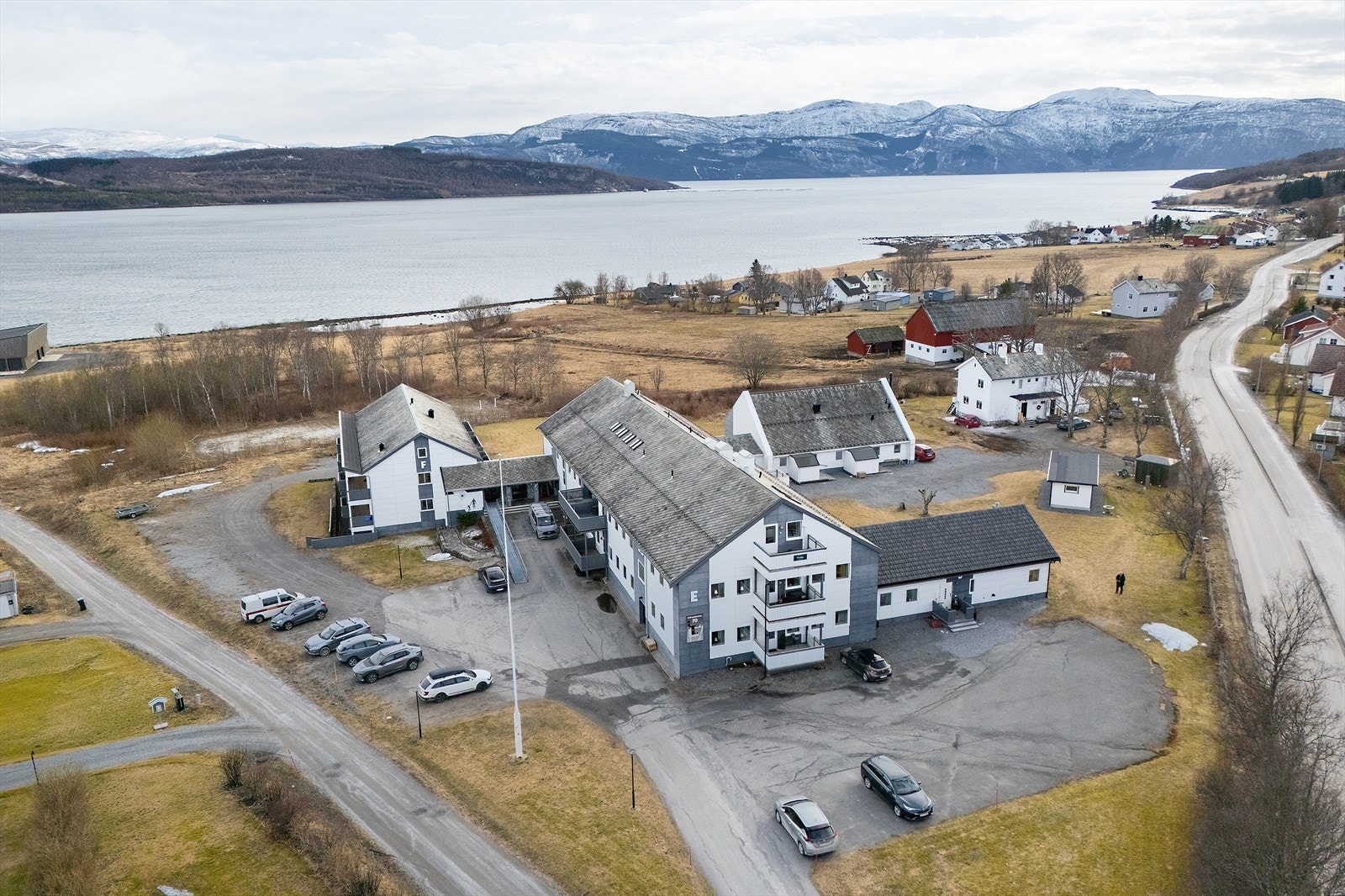 Sameiet har avfallsløsninger under bakken som gir penere og renere bomiljø. Galleribilde