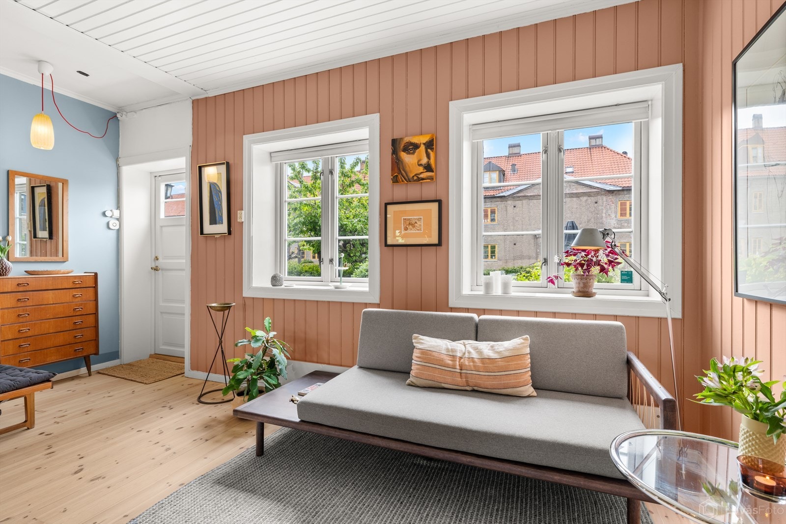 Den åpne planløsningen legger til rette for et sosialt og harmonisk hjem. Galleribilde