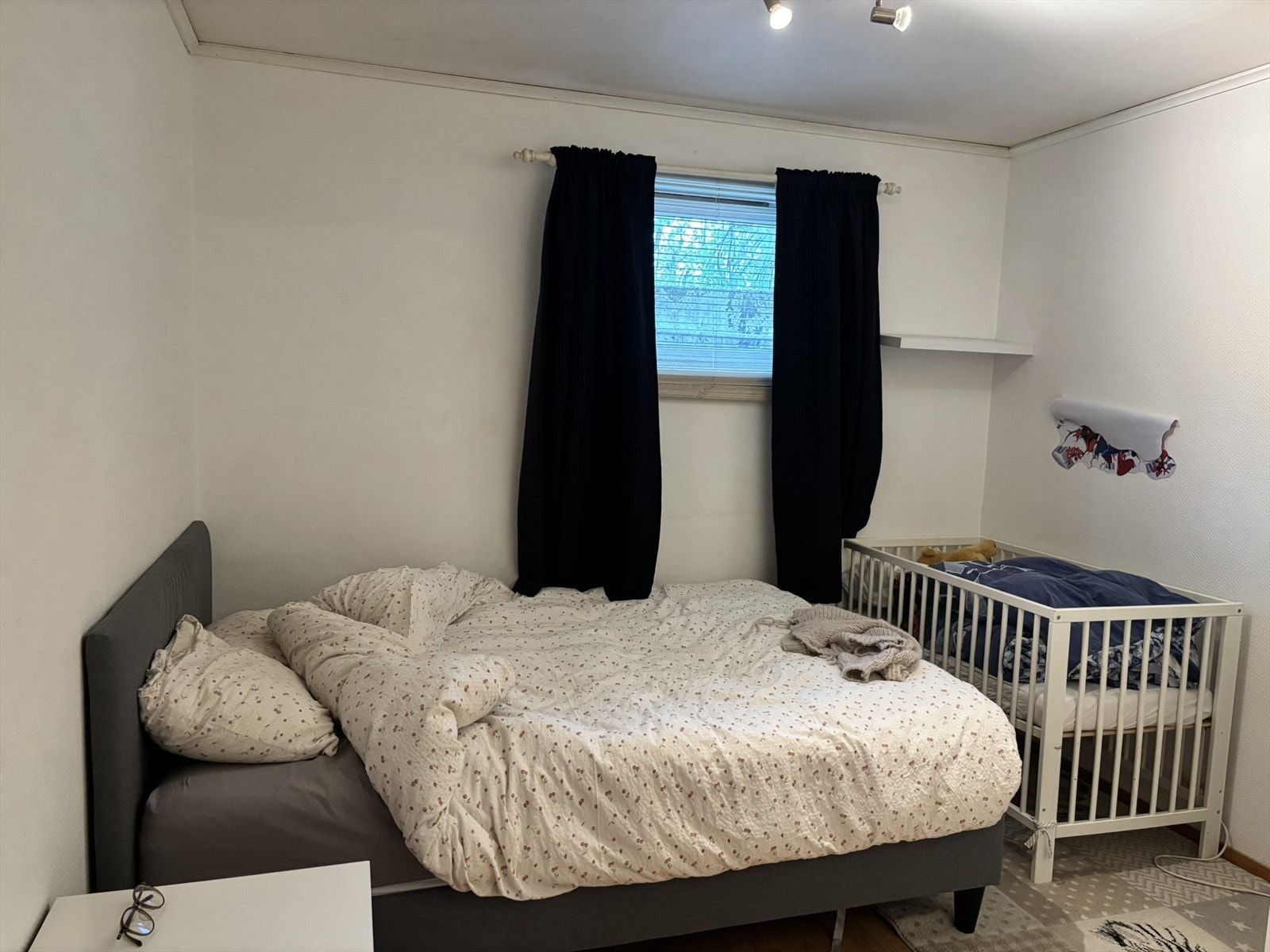 Bilder av hybel Galleribilde
