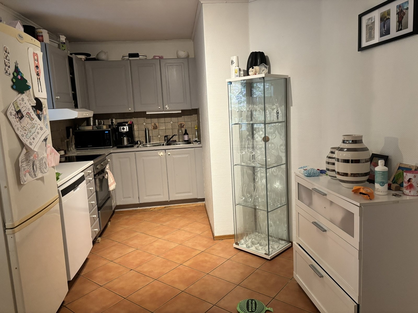 Bilder av hybel Galleribilde