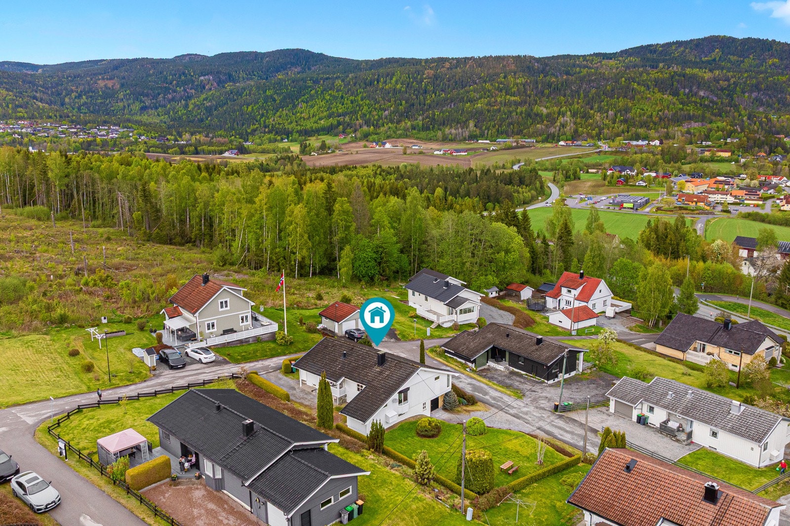 Slemdalsveien 6 fra fugleperspektiv Galleribilde