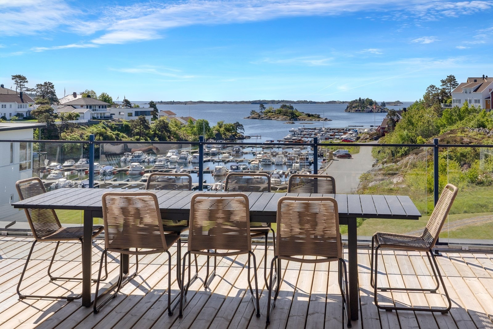 Hagemøblene på takterrassen er til felles bruk. Galleribilde