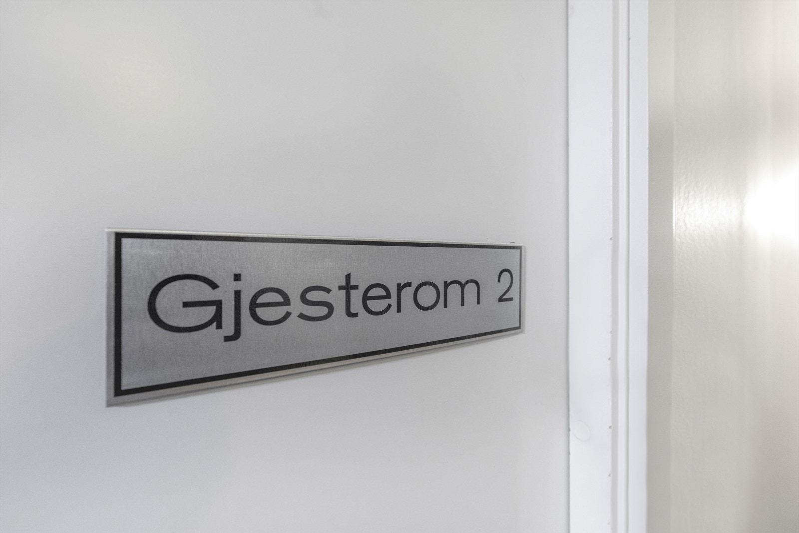 Får du overnattingsgjester er det mulig å leie gjesterom. Galleribilde