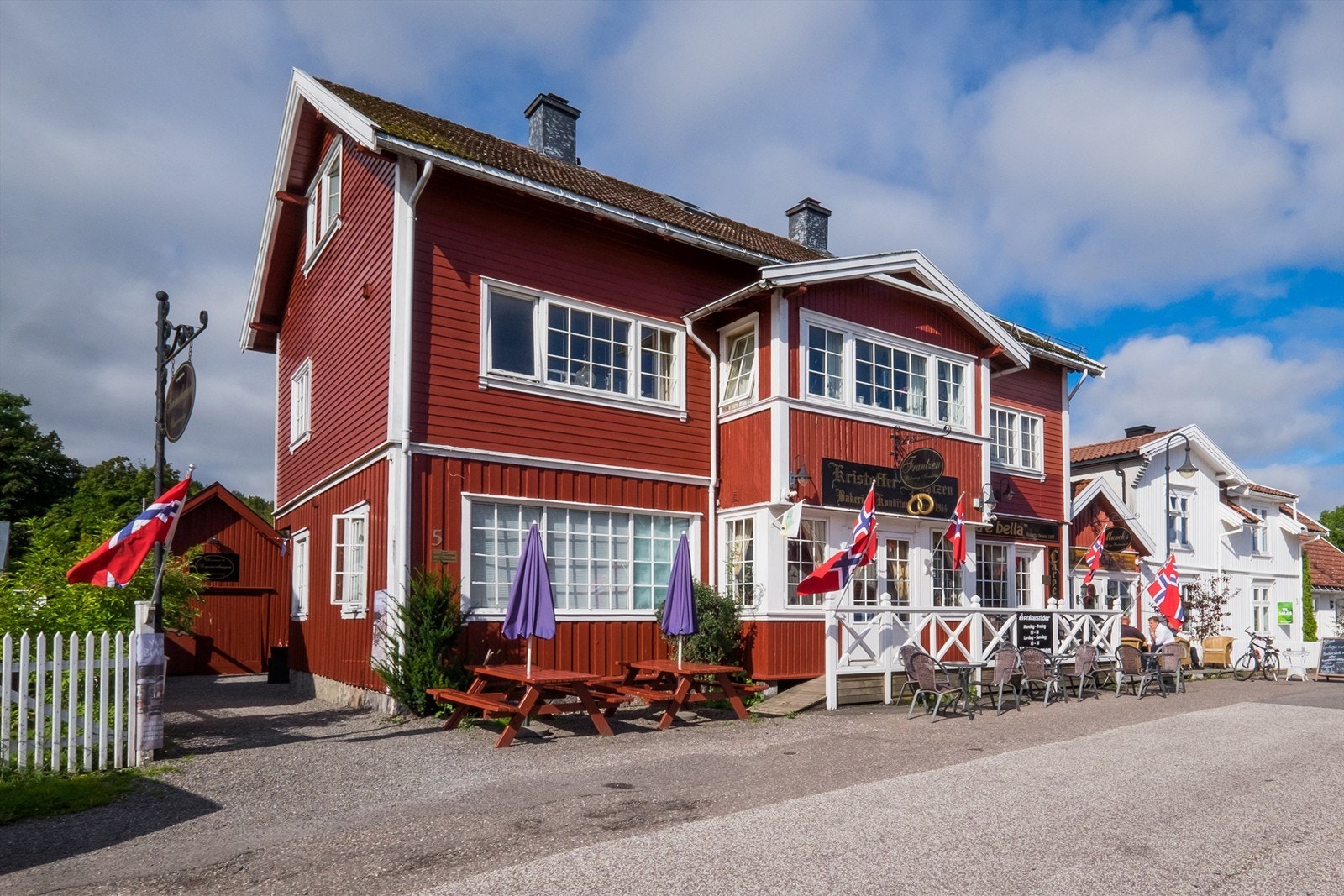 I nabolaget finner du sjarmerende kafeer. Galleribilde