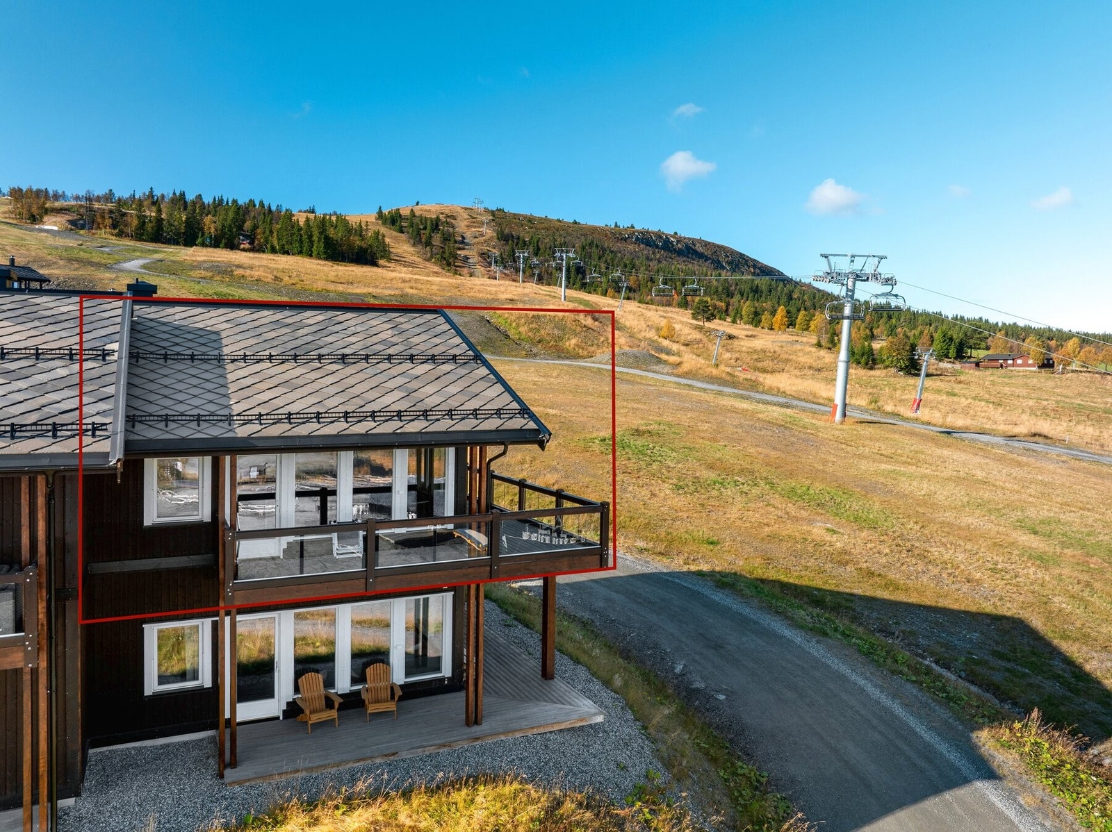 Velkommen til Alpingutu 24 - Topp- og endeleilighet med ski inn/ut i Bualie Fjellandsby! Foto: 360Foto Frank Tolpinrud Galleribilde