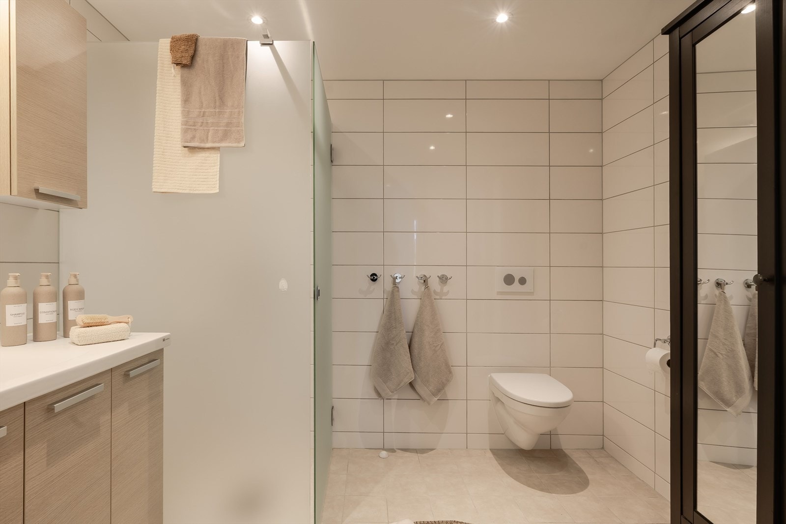 Vannbåren varme i gulv på bad og vaskerom. Galleribilde