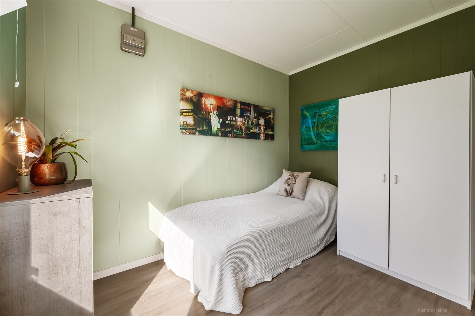 Et av rommene egner seg godt som barnerom, gjesterom eller kontor. Galleribilde