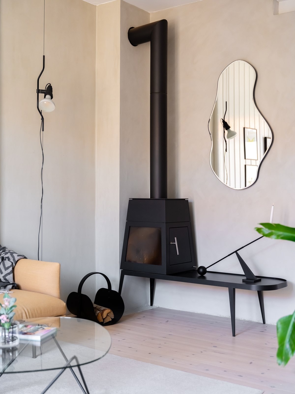 Den unike peisen fra Skantherm gir behagelig varme og bidrar til hyggelig stemning. Galleribilde