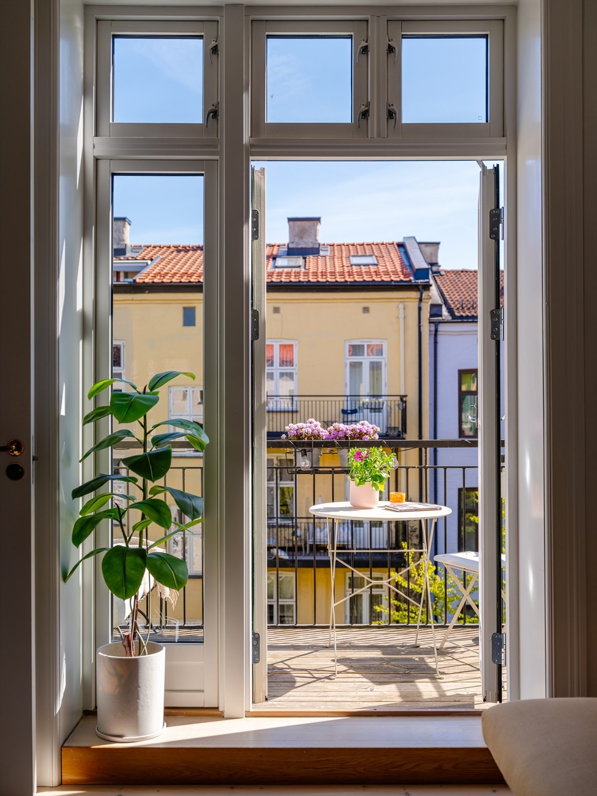Vinduer og balkongdør er byttet i 2015/16. Galleribilde