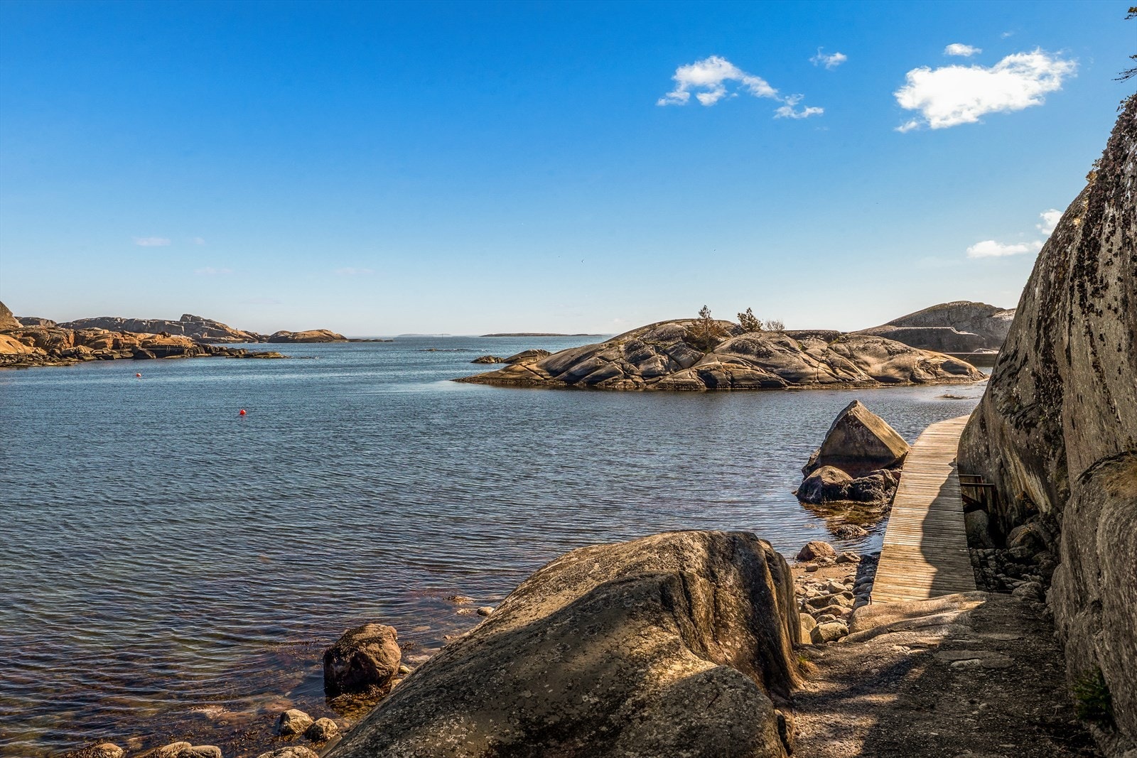 Her fra Ranvika hvor også båtplassen/ strandplass ligger Galleribilde