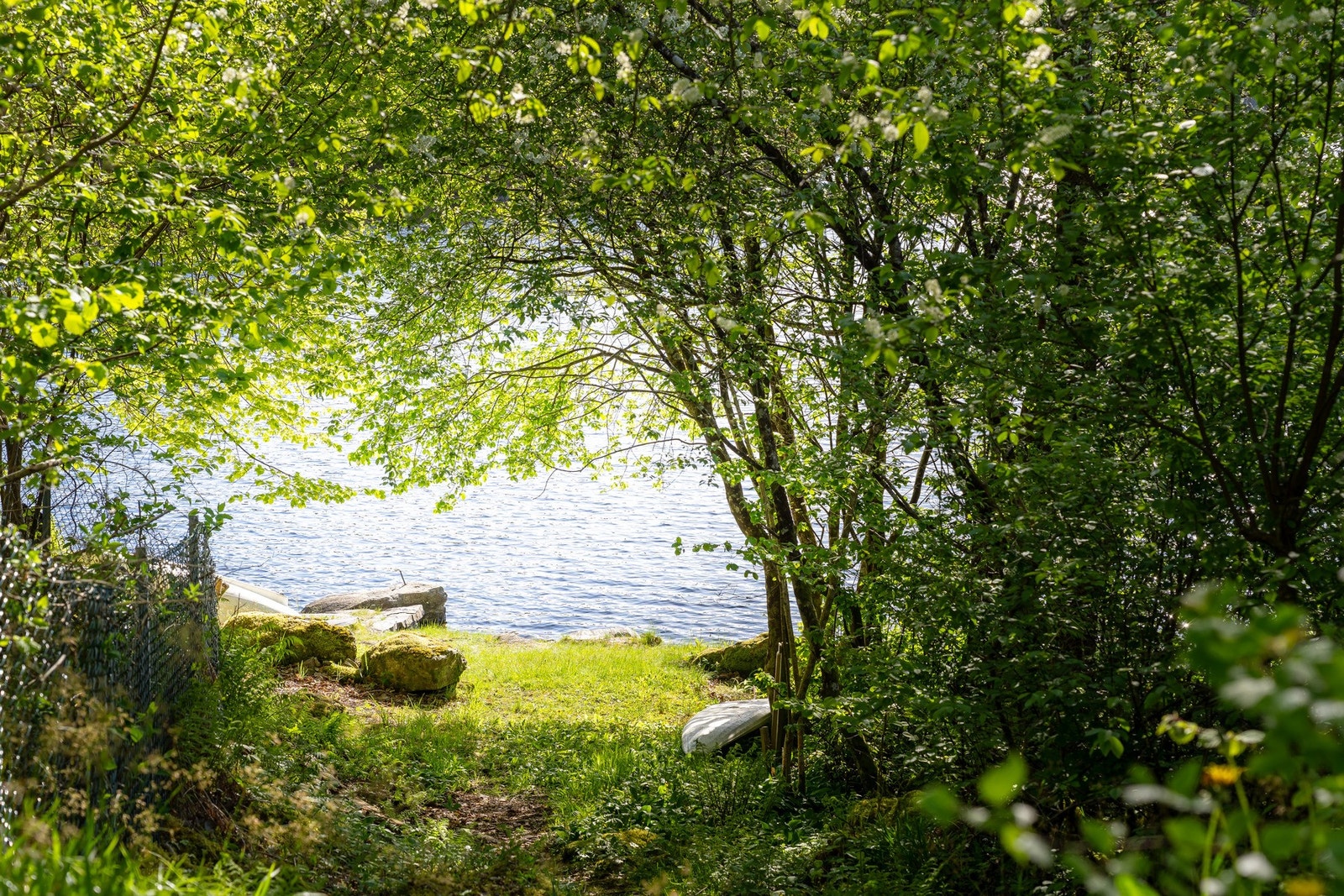 Kort vei til fine badeplasser. Galleribilde