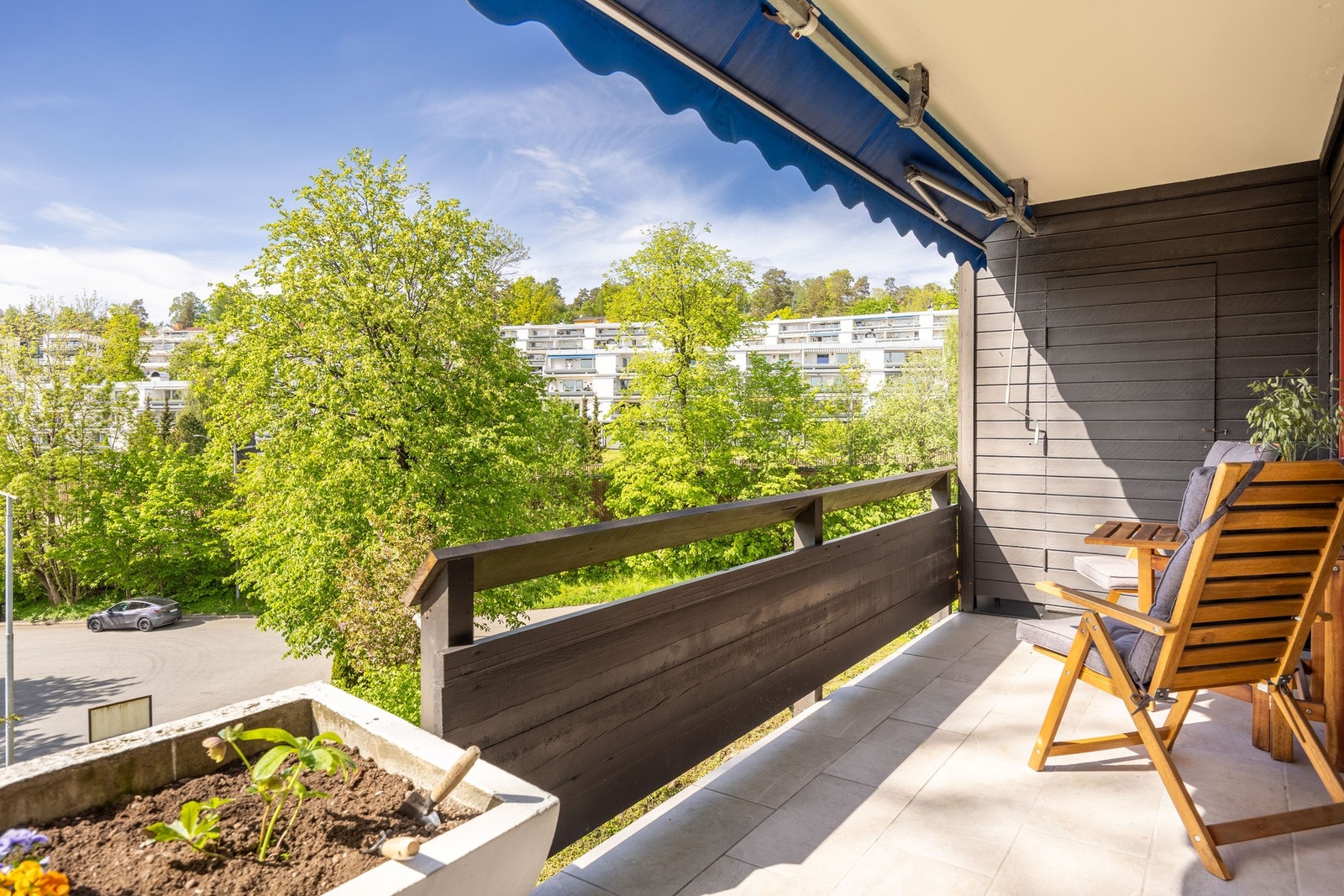 Stor 2-roms selveier med garasjeplass med elbillader, heis og vestvendt terrasse. Galleribilde