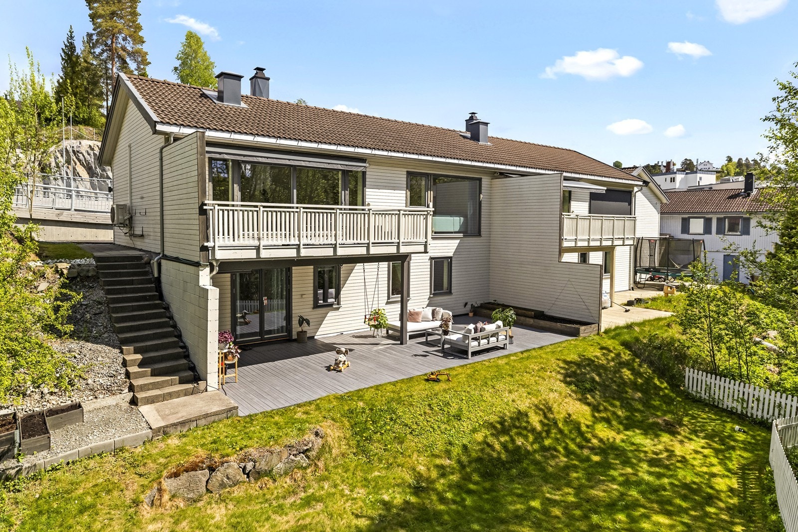 Nordvik Ski og Ås v/Håkon Sumstad Andresen ønsker velkommen til Skjervenveien 2E. Foto: Fotoetcetera. Galleribilde