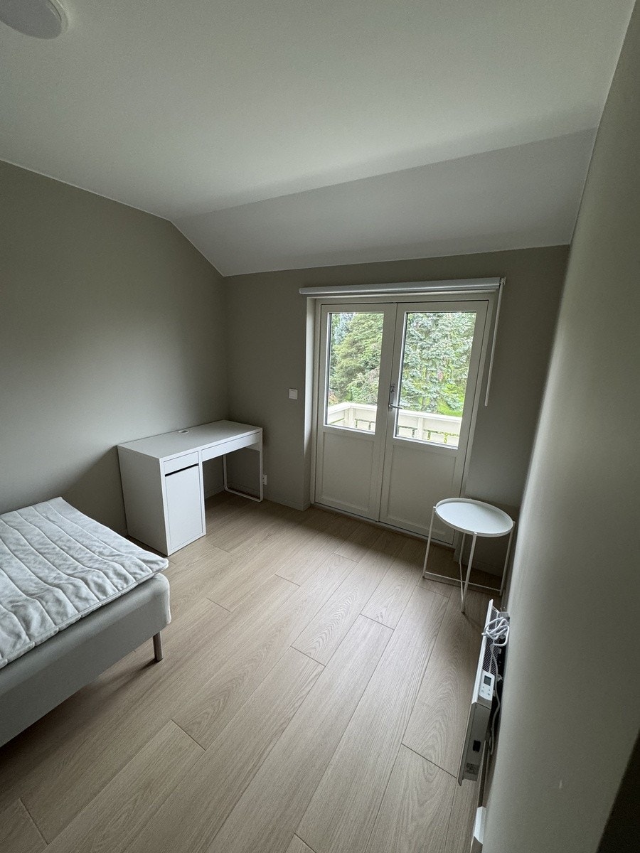 Room 2 Galleribilde