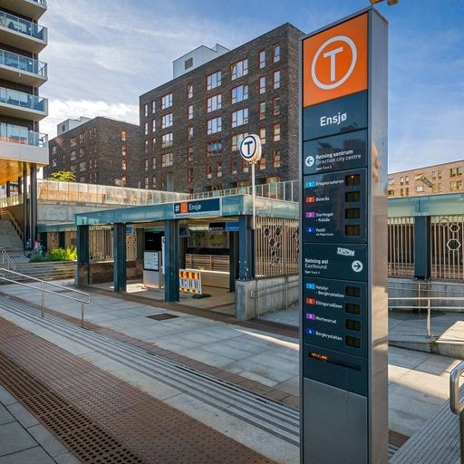 Det er kort gangavstand til Ensjø T-bane. For øvrig er det gode bussforbindelser i Etterstadgata Galleribilde