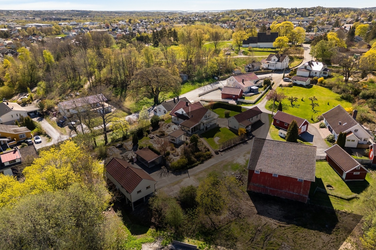 Omtrentlig skravering av tomten. Tomten er på hele 3063m² og er eiet Galleribilde