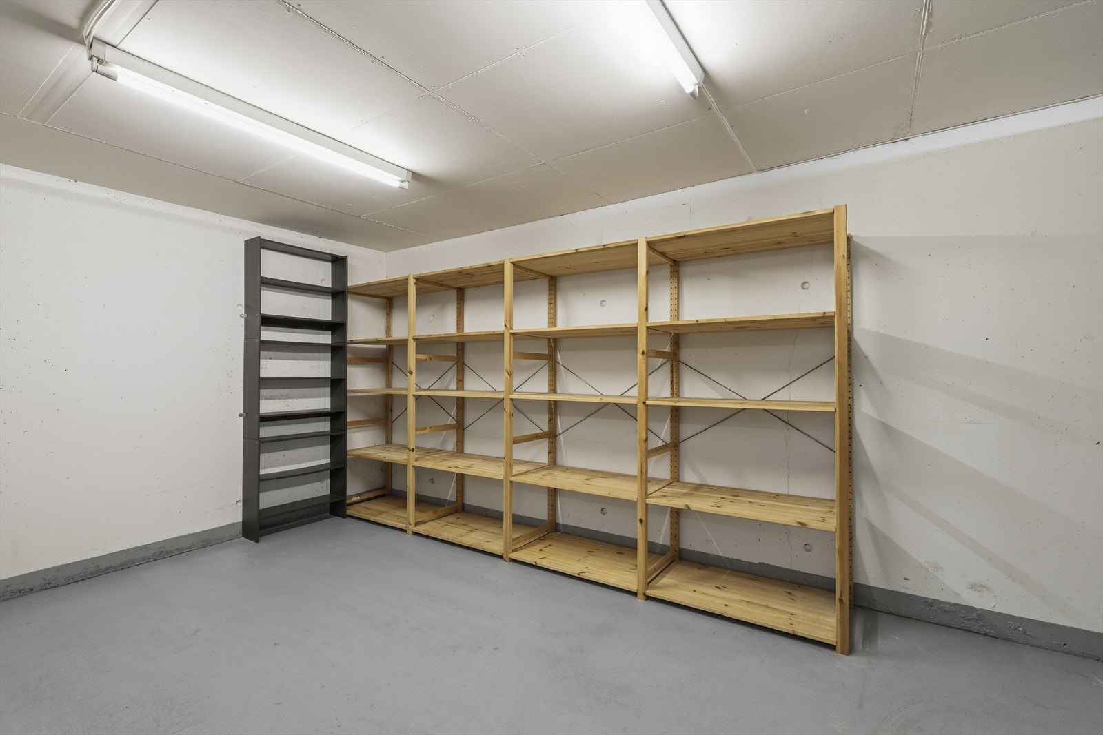 Seksjonen disponerer to kjellerboder, hver på 12 kvm Galleribilde