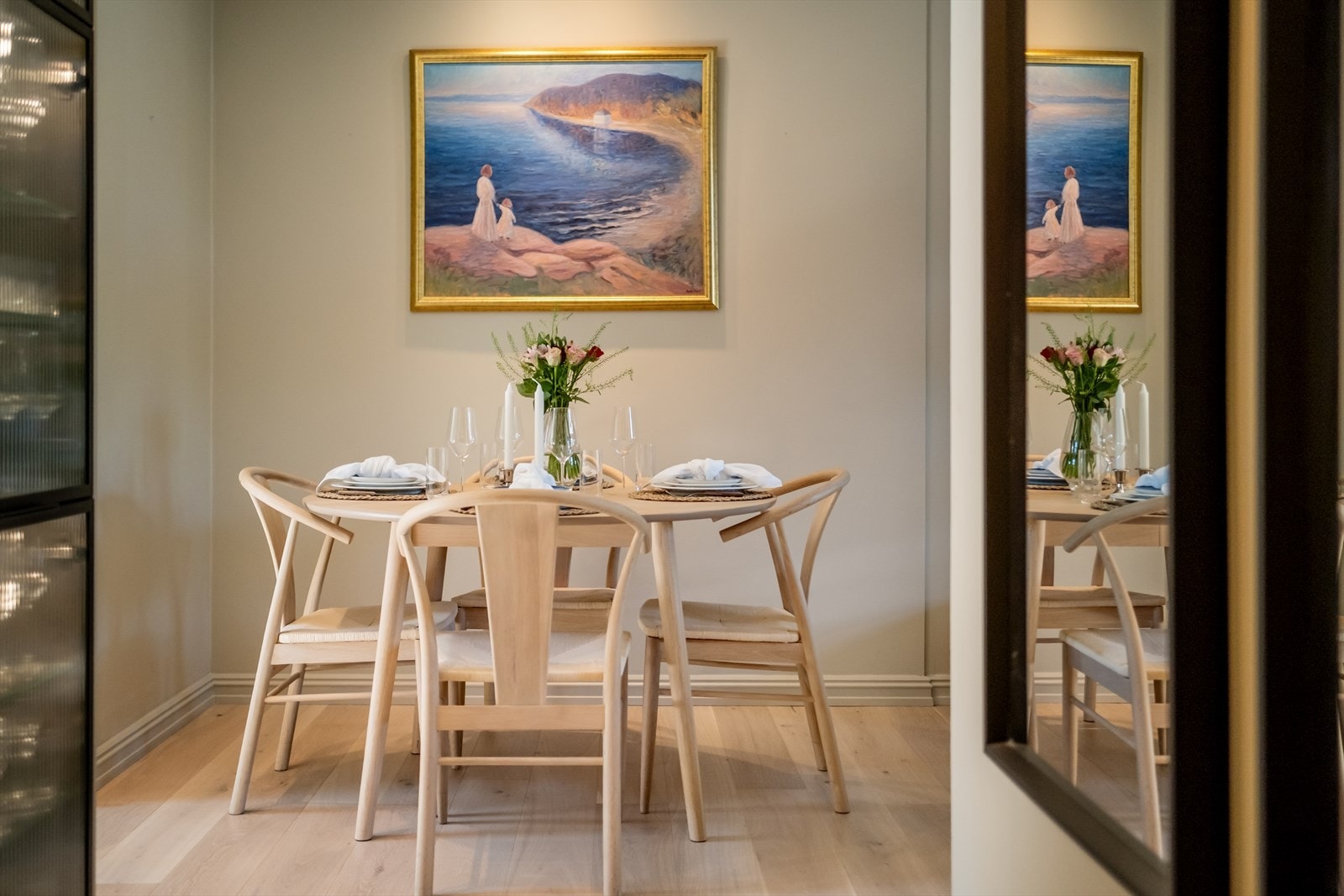 Perfekt sted å invitere venner og familie til et hyggelig måltid. Galleribilde