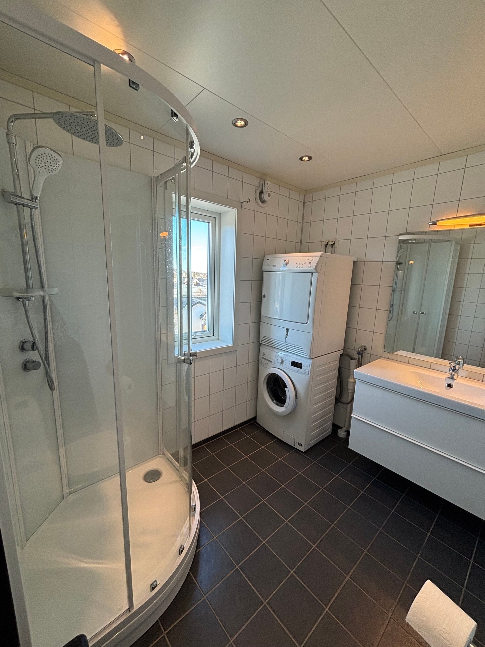 Badet er lyst og fint Galleribilde