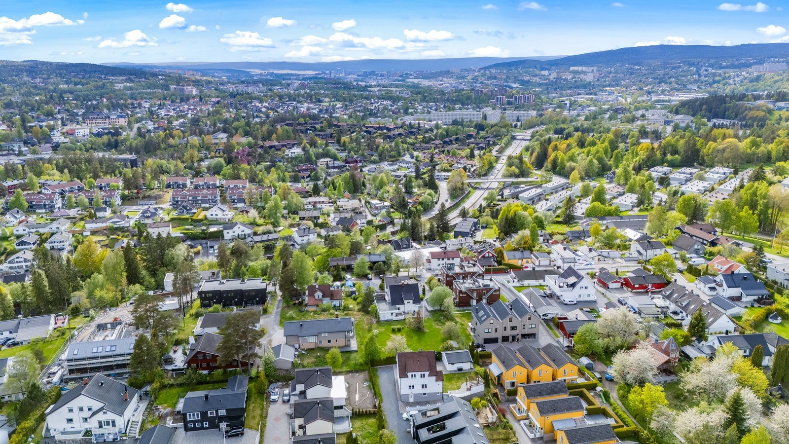 Nærområdet byr på gode kollektivforbindelser som gir enkel tilgang til sentrum og omkringliggende områder. Galleribilde