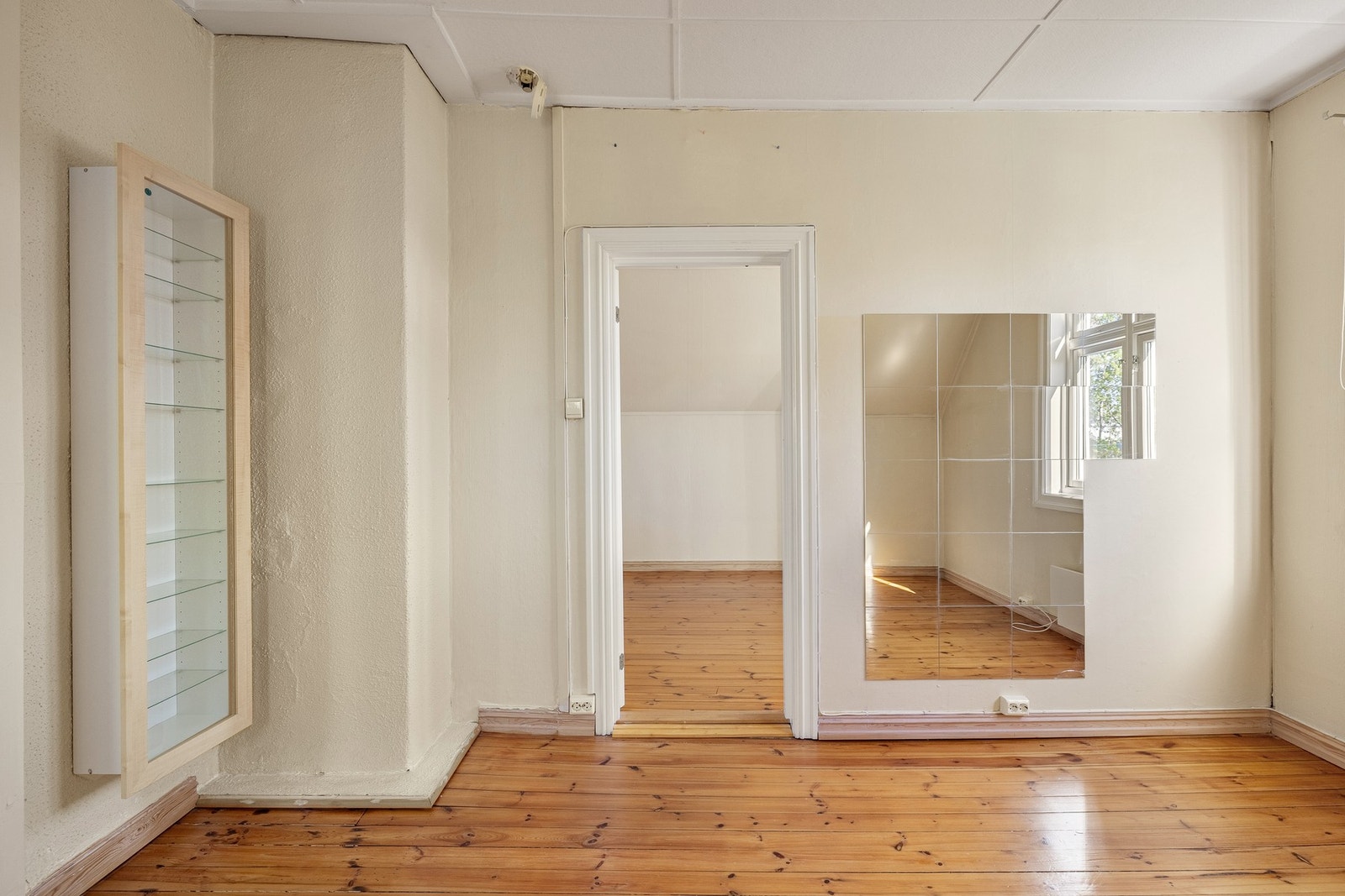 Soverom 3 er også et lyst rom av god størrelse. Galleribilde