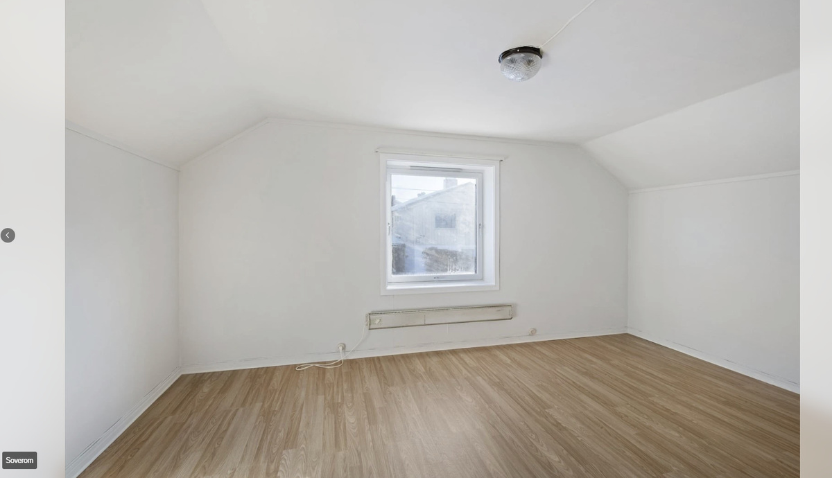 Stort soverom i 2 etasje! Galleribilde