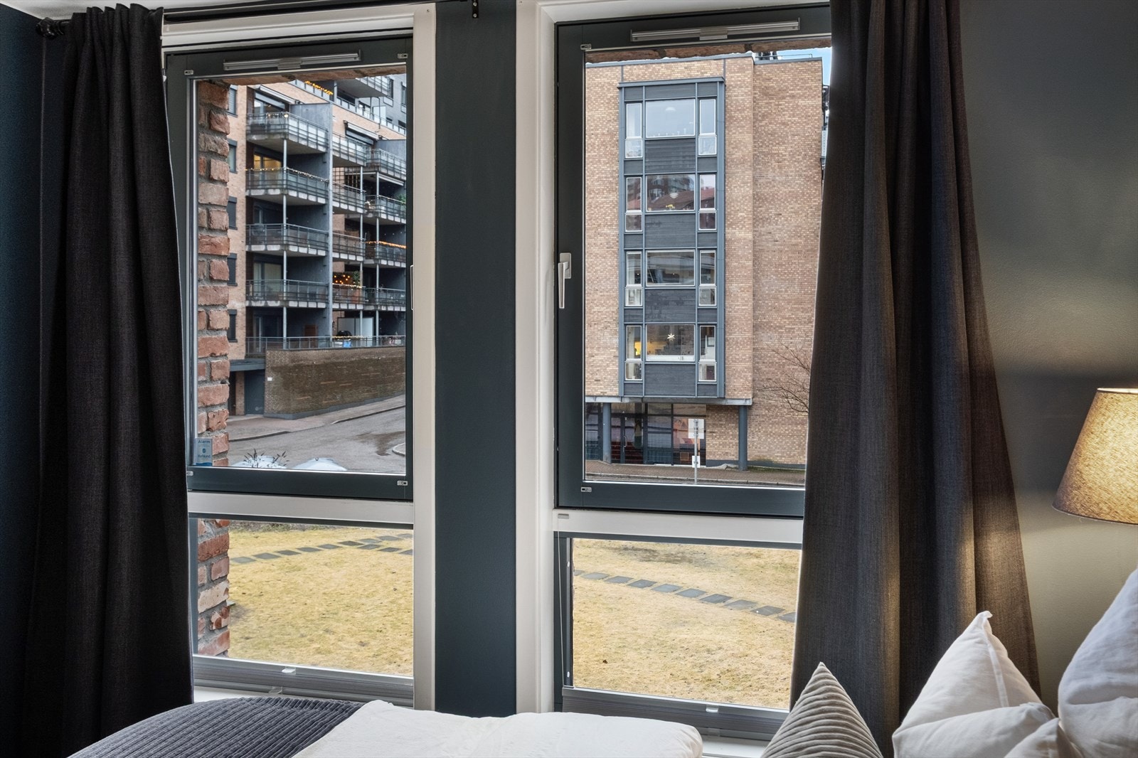 Rommet vender mot rolige fellesarealer Galleribilde
