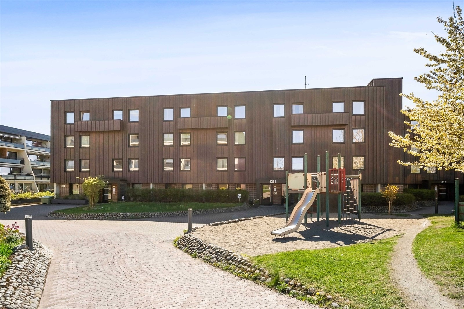 Et rolig og barnevennlig nabolag med interne veier. Galleribilde