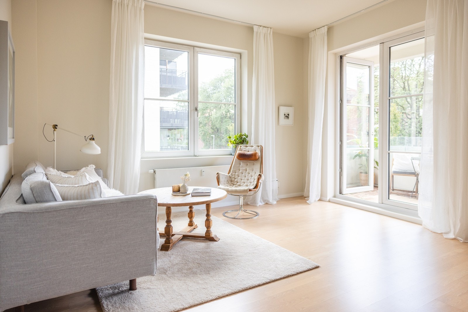 Ifbm omgjøring til leiligheter ble bygget totalrehabilitert og fremstår i dag moderne og velholdt. Galleribilde