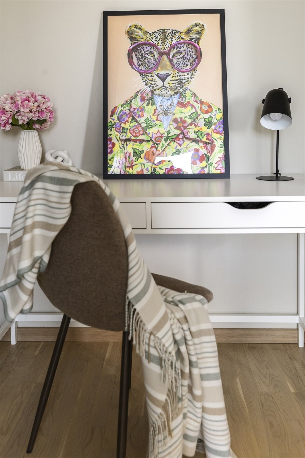 Her har du plass til seng, kontorpult eller øvrig møblement etter behov. Galleribilde
