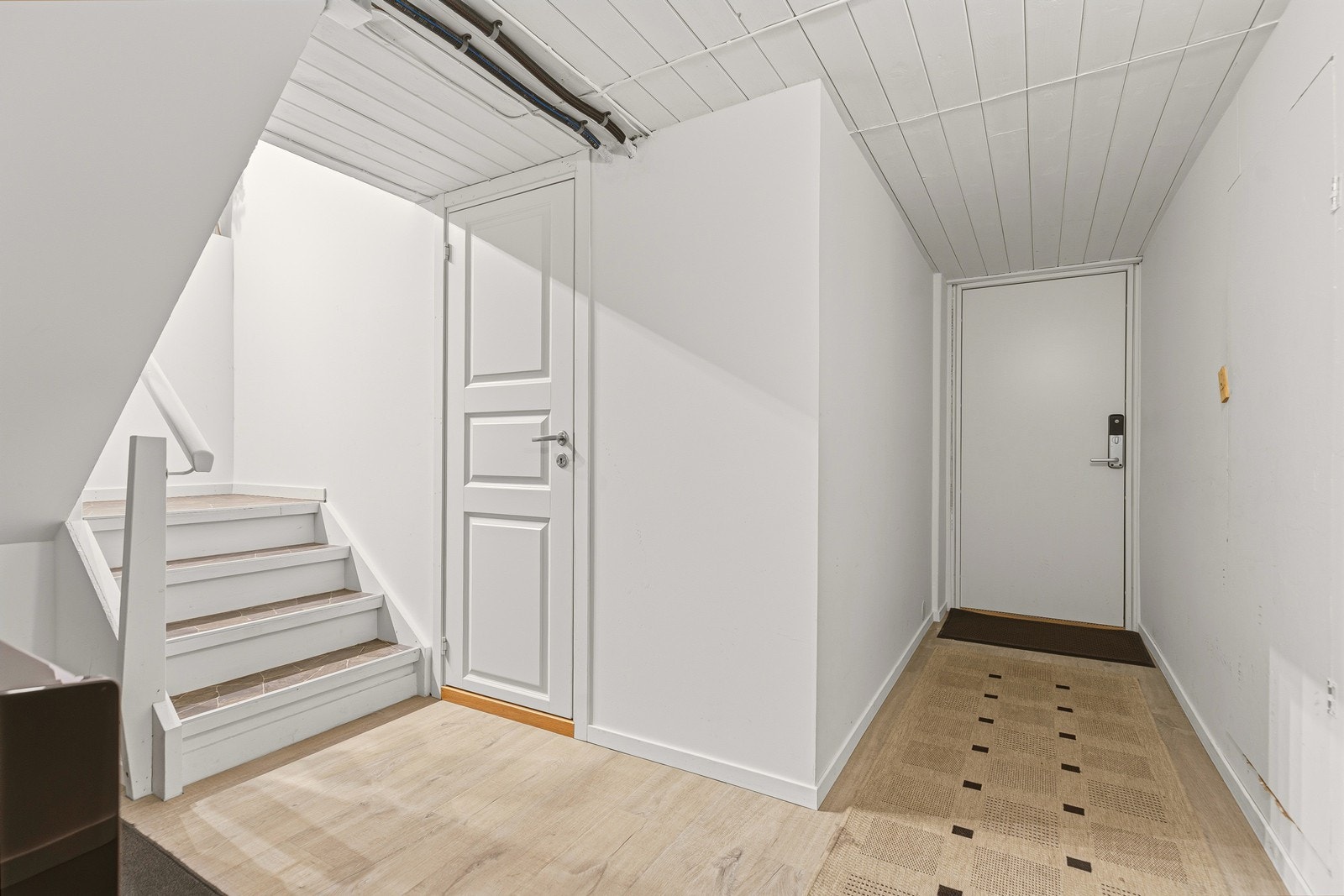 Gang i underetasje Galleribilde