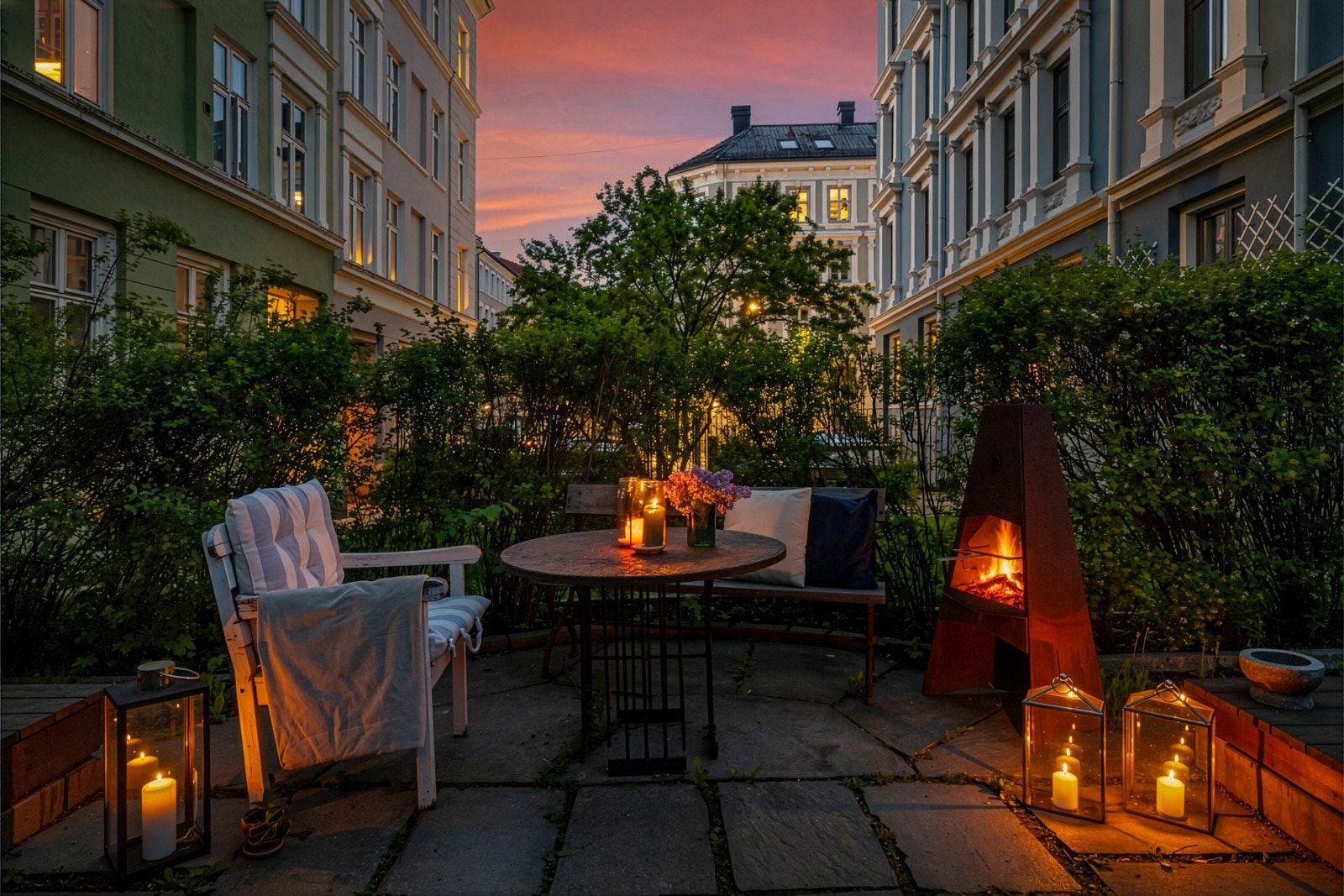 Det er satt ut en pizzaovn som kan benyttes av alle beboerne. Galleribilde