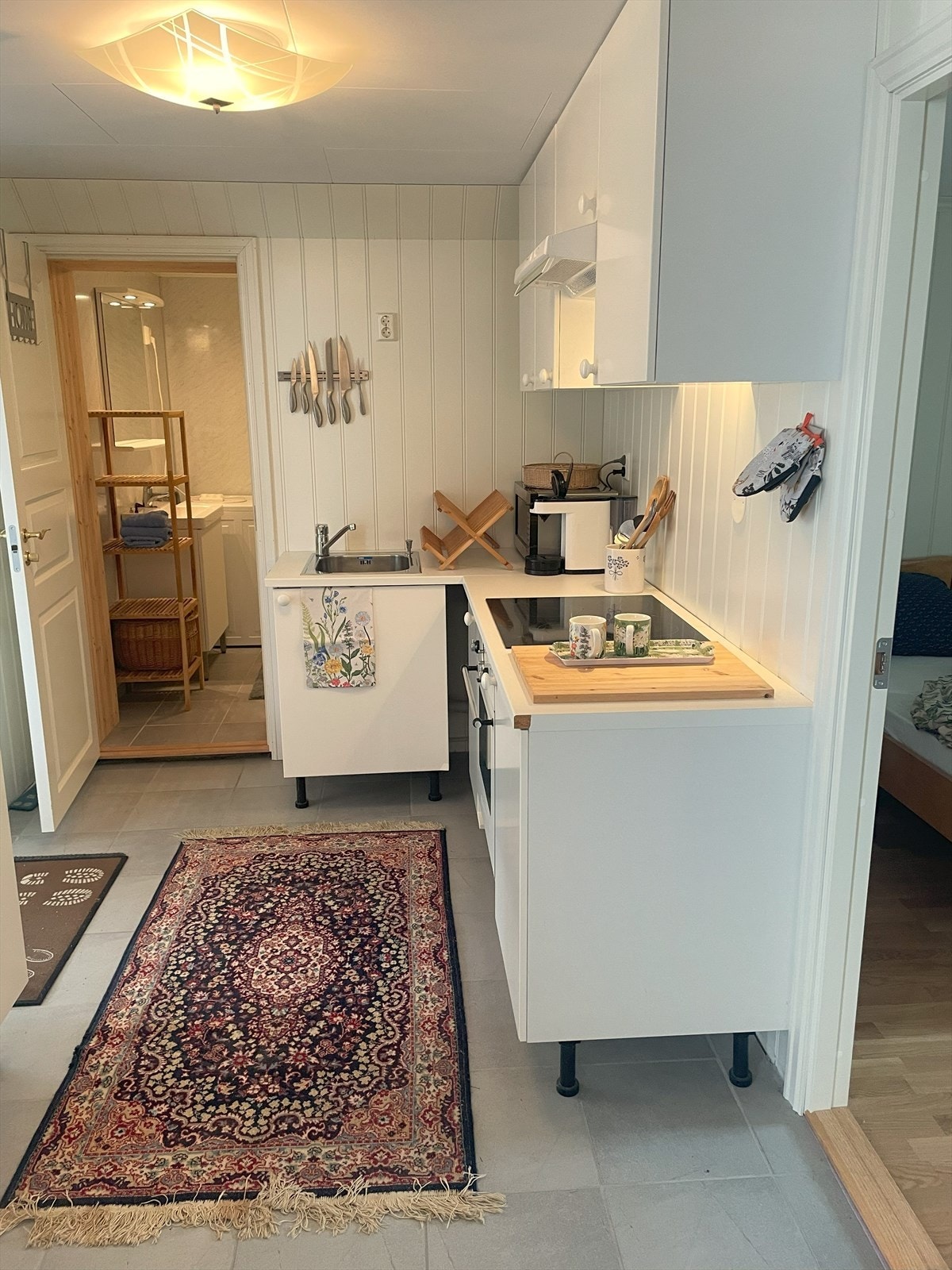 Kjøkken sokkeletasje Galleribilde