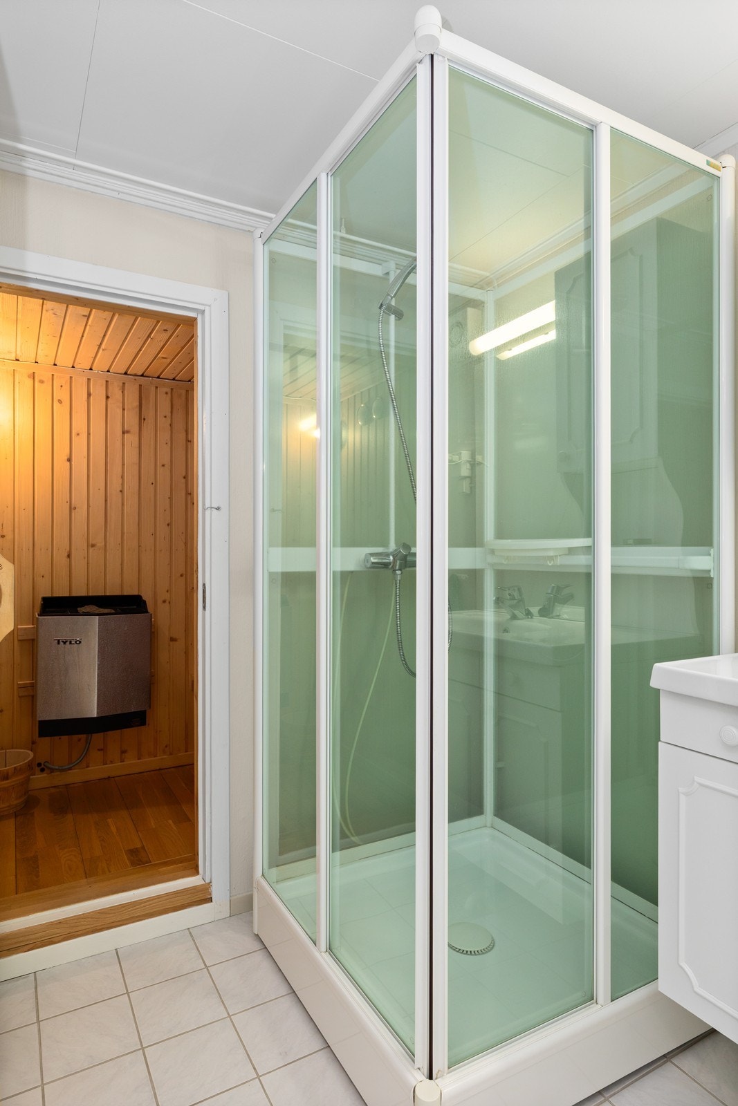 Badstue i tilknytning til badet. Galleribilde