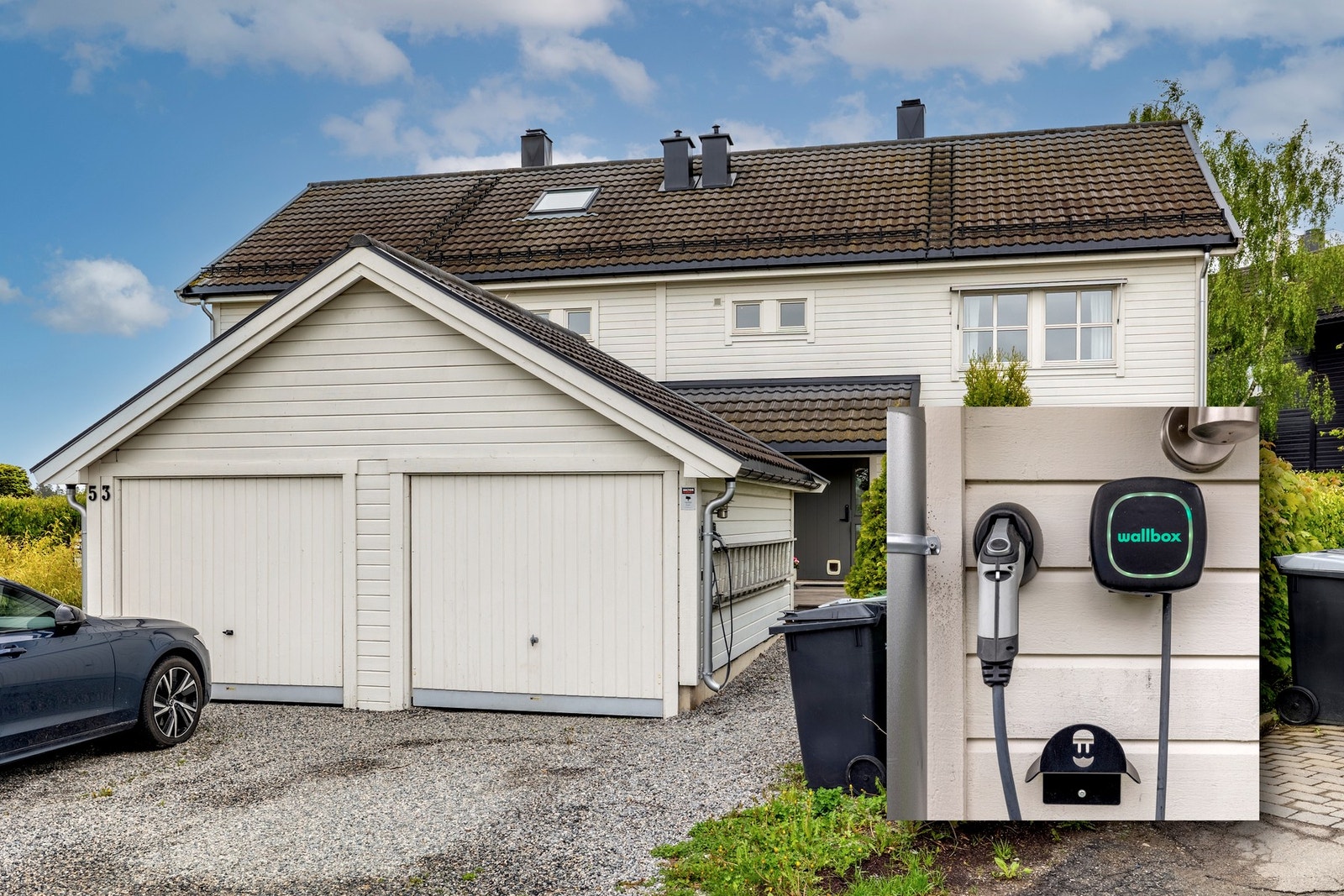 Det er parkering i garasje og på gårdsplass med elbillader. Øvrig parkering etter områdets gjeldende bestemmelser. Galleribilde