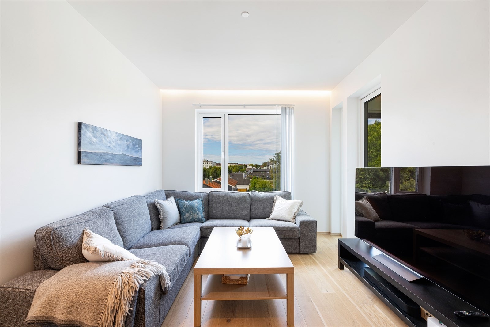 Stue med plass til sofagruppe Galleribilde