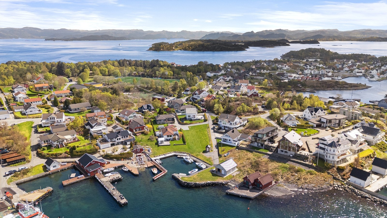 Området byr på flotte turmuligheter i et vernet naturområde. Galleribilde