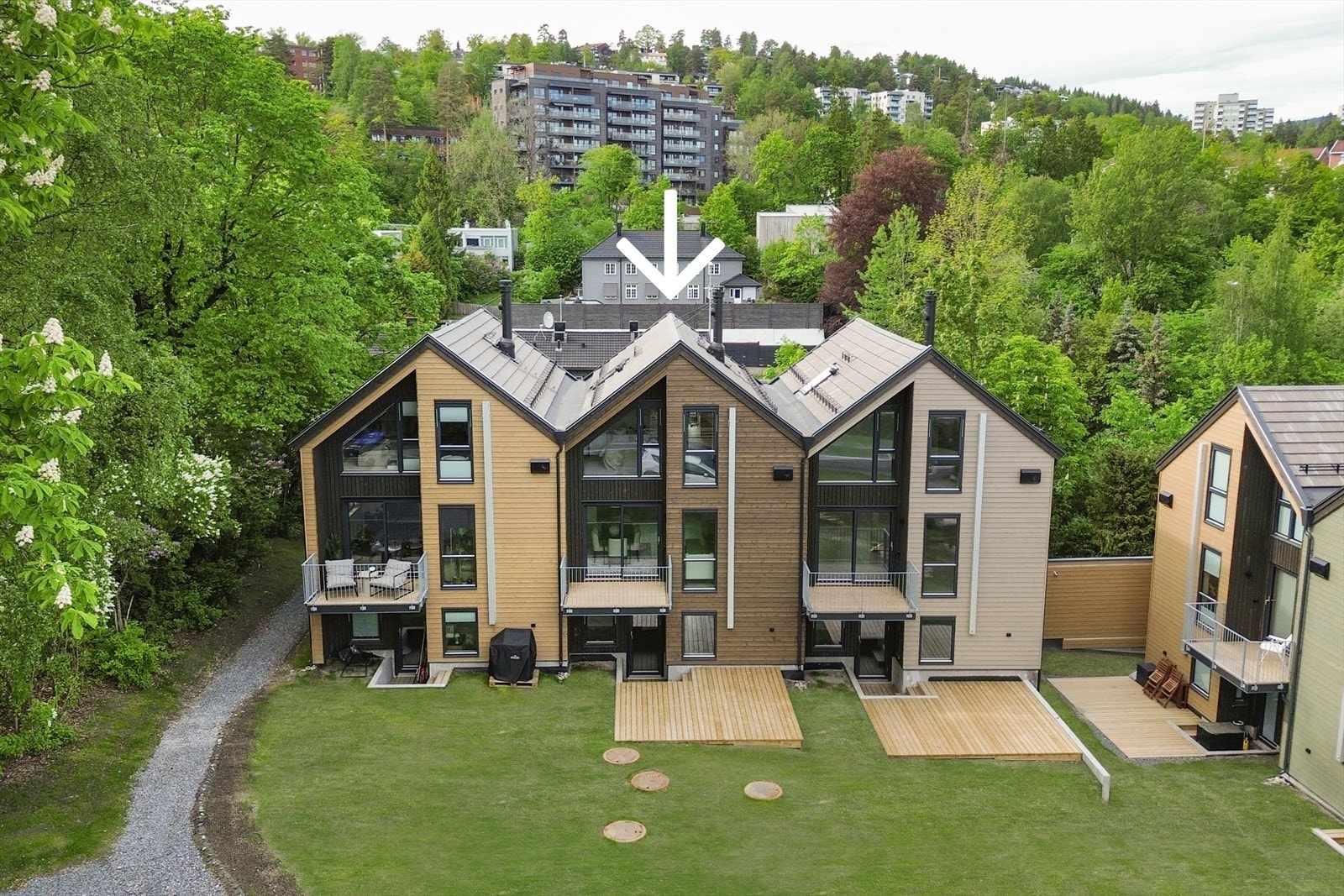Splitter nytt rekkehus - ferdigstilt og innflyttingsklart på Ullern! Galleribilde