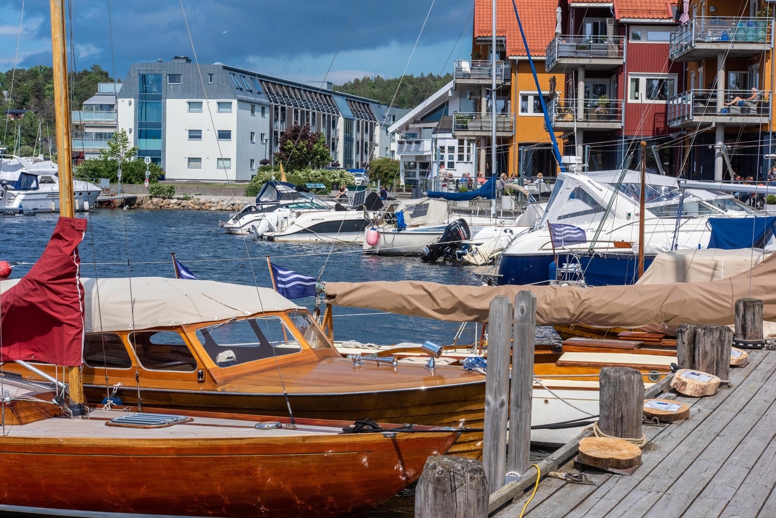 Sjøen og badeplasser en kort sykkeltur eller biltur unna. Galleribilde