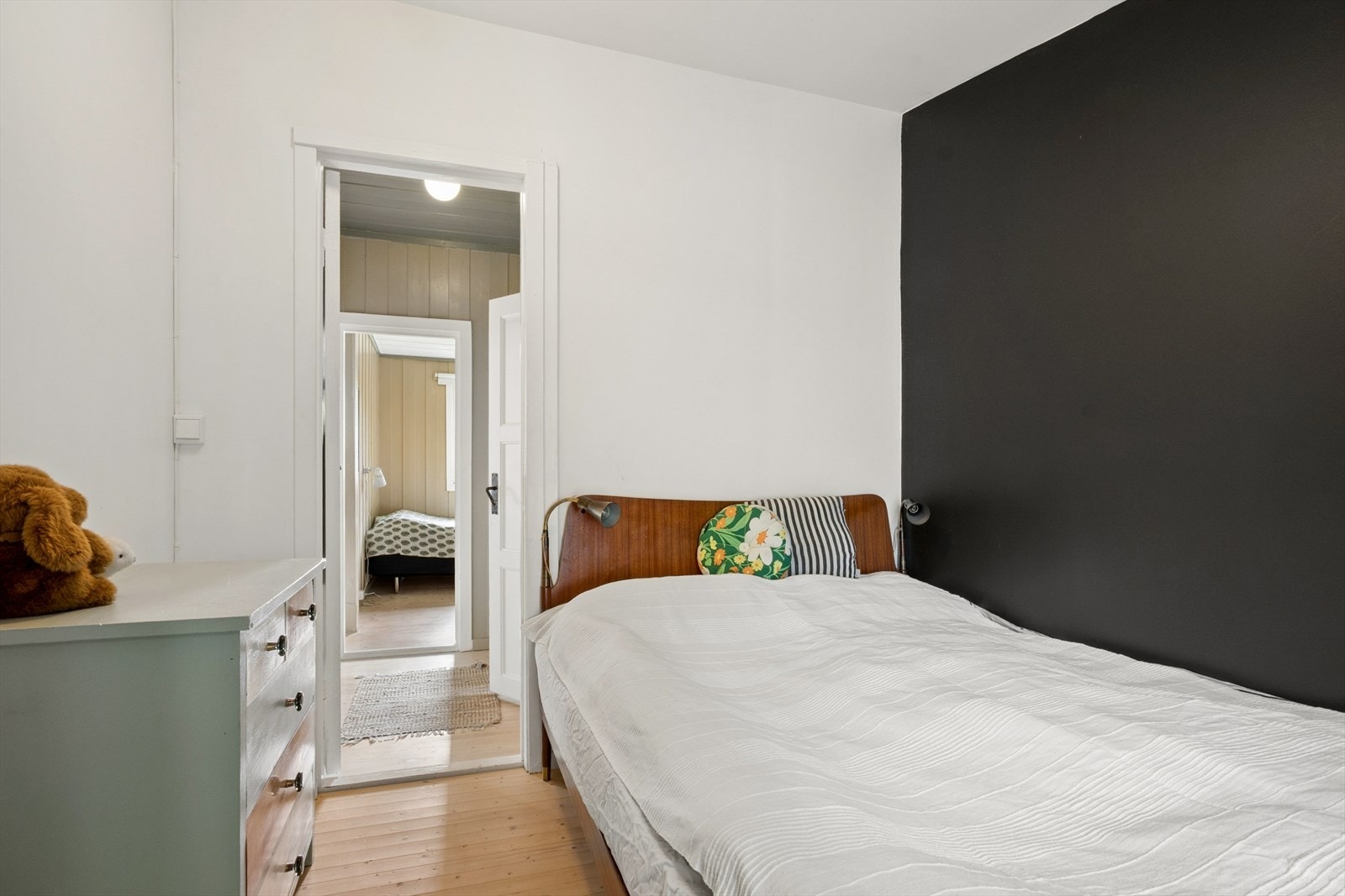 Det tredje soverommet, med plass til enkeltseng og oppbevaring. Galleribilde